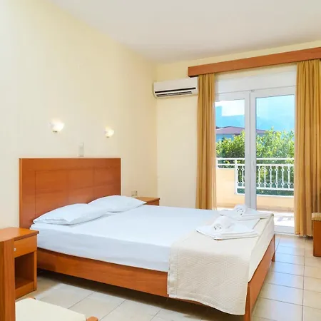 Apartahotel Ladikas Apartments 3*