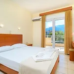 Ladikas Apartments