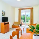 Lejlighedshotel Ladikas Apartments
