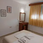 Ladikas Apartments Lejlighedshotel