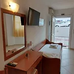 Ladikas Apartments Chrisi Ammoudia