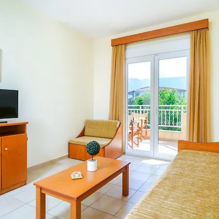 Aparthotel Ladikas Apartments 3*