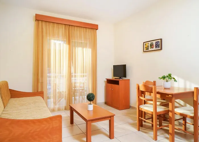 Ladikas Apartments 3* Хриси-Амудия