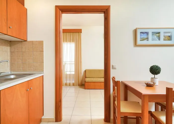 Ladikas Apartments Lejlighedshotel