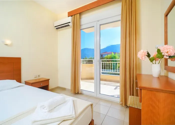 Ladikas Apartments Хриси-Амудия