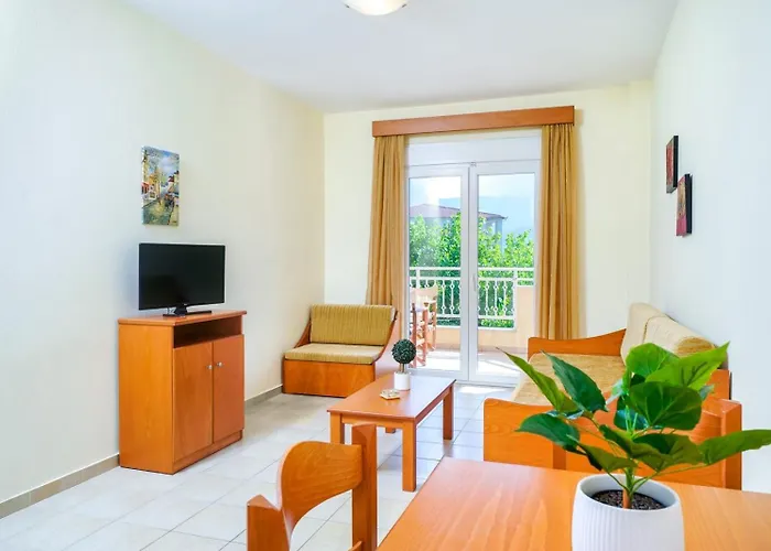 Апарт-отель Ladikas Apartments
