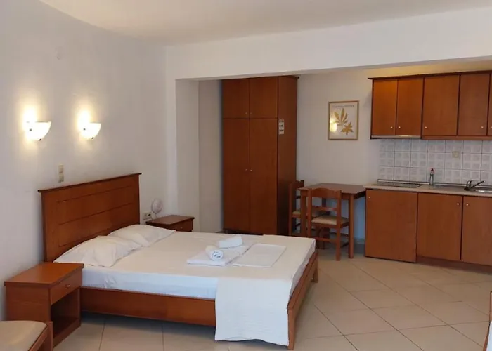 Ladikas Apartments 3* Хриси-Амудия